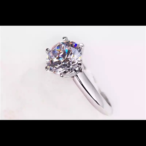 S925 Ring Silver Ring Bridal Round Stone Ring - Picture 2 of 4